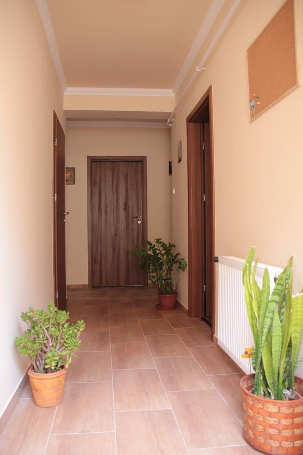 Imola Es Andrea Apartmanhaz 2 Hajduszoboszlo Exterior photo